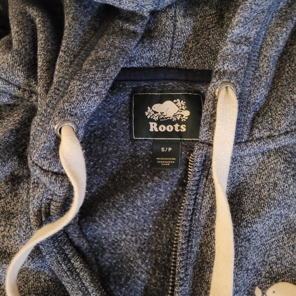 Roots Sweater - Picture 2 of 2